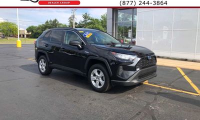 2020 Toyota RAV4 LE HV
