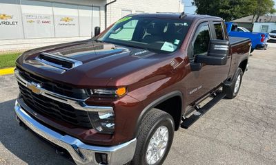 2024 Chevrolet Silverado HD LT