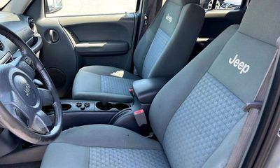 2005 Jeep Liberty Renegade