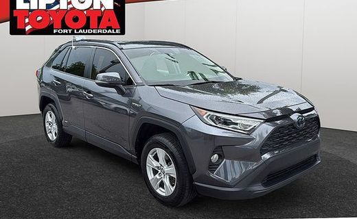 2020 Toyota RAV4 XLE HV