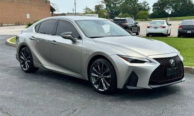 2022 Lexus IS 350 F Sport