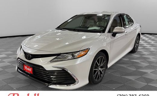 2021 Toyota Camry XLE