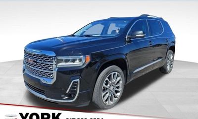 2023 GMC Acadia Denali
