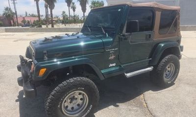 2001 Jeep Wrangler Sahara