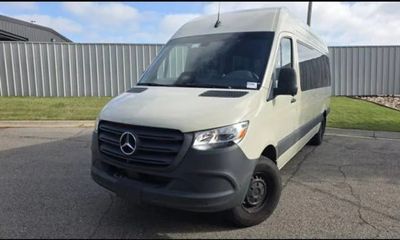 2025 Mercedes-Benz Sprinter 907