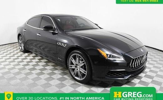 2018 Maserati Quattroporte Luxury