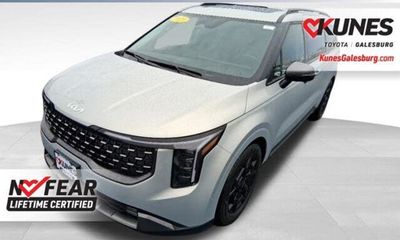 2025 Kia Carnival