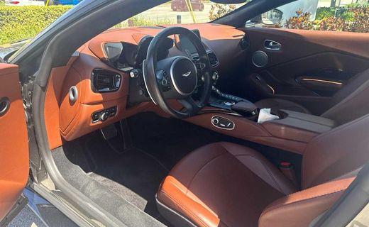 2020 Aston Martin Vantage