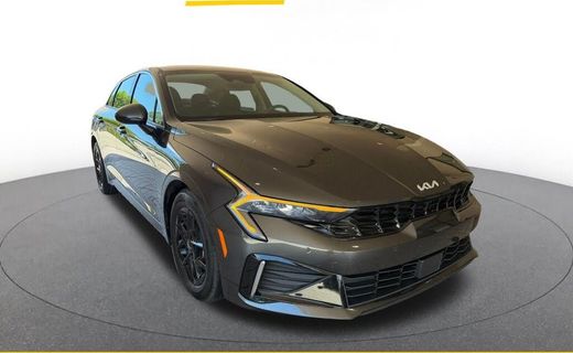 2025 Kia K5 LXS