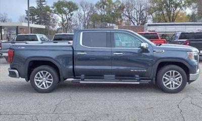 2022 GMC Sierra Limited SLT