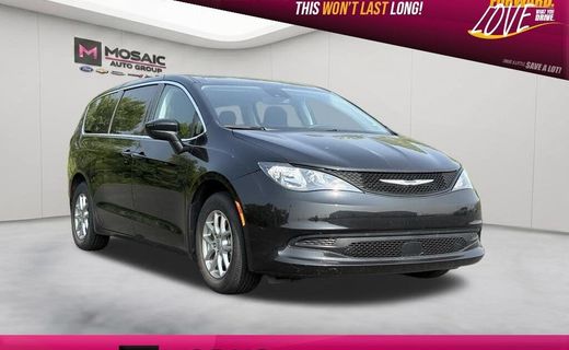 2024 Chrysler Voyager LX