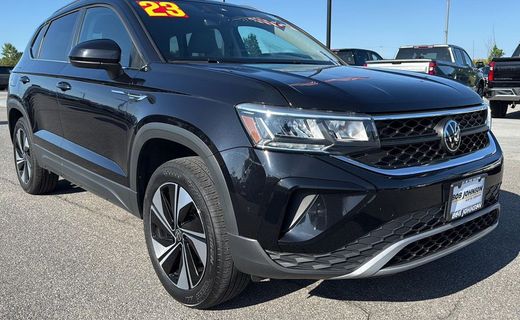 2023 Volkswagen Taos 4MOTION SE