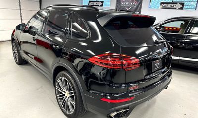 2015 Porsche Cayenne Turbo