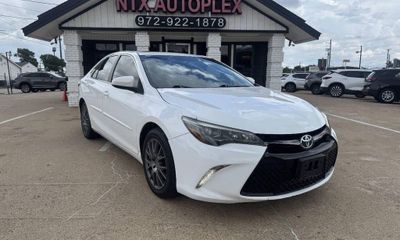 2016 Toyota Camry XSE