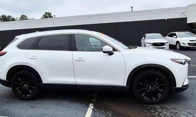 2022 Mazda CX-9 Touring Plus