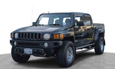 2009 Hummer H3T Base