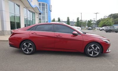 2023 Hyundai Elantra Limited