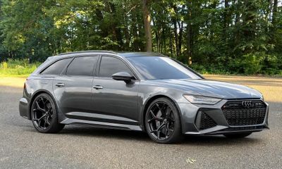 2025 Audi RS 6 Avant Performance Quattro