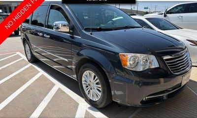 2014 Chrysler Town AND Country Limited