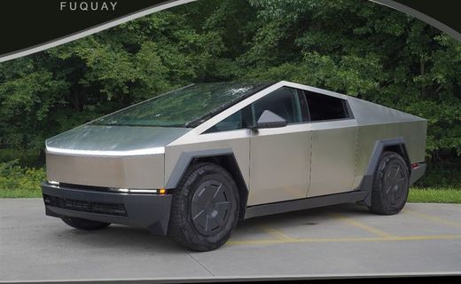 2026 Tesla Cybertruck Cyberbeast