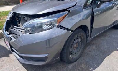 2019 Nissan Versa Note SV
