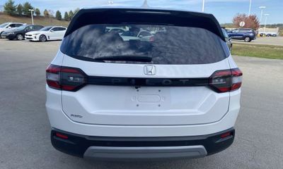 2023 Honda Pilot EX L