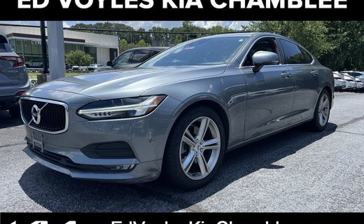 2017 Volvo S90 Momentum