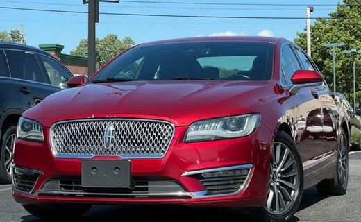 2017 Lincoln MKZ Select