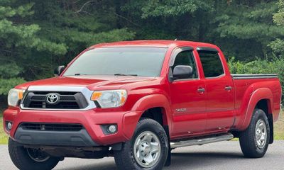 2012 Toyota Tacoma Prerunner
