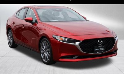 2025 Mazda MAZDA3 Preferred Package