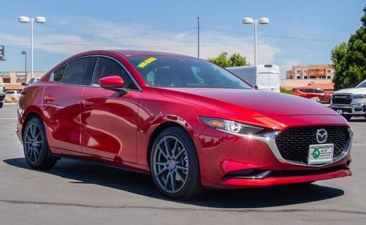 2020 Mazda MAZDA3 Premium