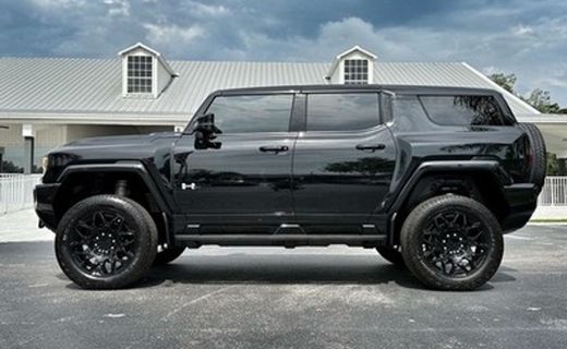 2024 GMC Hummer EV SUV 2X