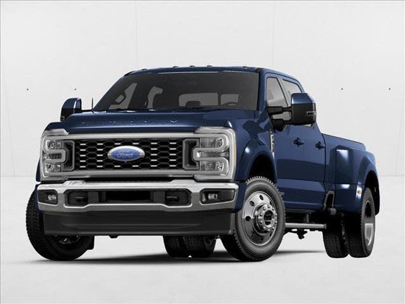 2027 Ford F-450 — a typically priced live listing
