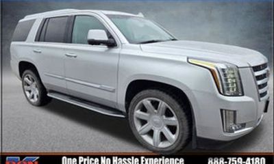 2015 Cadillac Escalade Luxury
