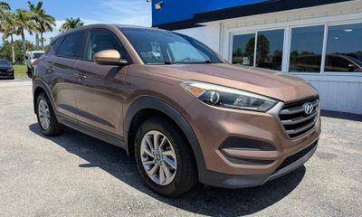 2016 Hyundai Tucson SE
