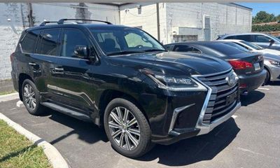 2017 Lexus LX 570