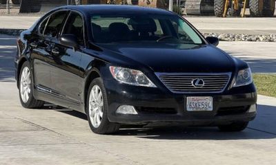 2008 Lexus LS 460