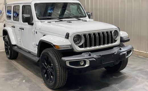 2025 Jeep Wrangler Sahara 4XE
