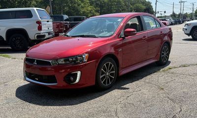 2017 Mitsubishi Lancer ES