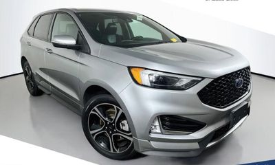 2021 Ford Edge ST