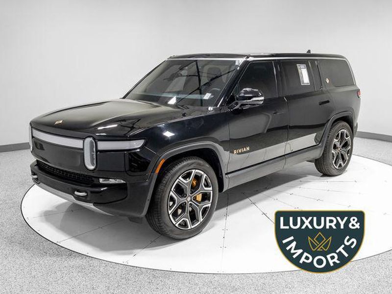 2024 Rivian R1S — a typically priced live listing