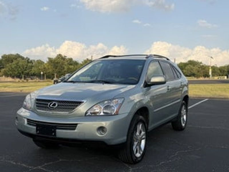 2008 Lexus RX — a typically priced live listing