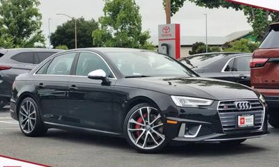 2019 Audi S4 Quattro Premium Plus