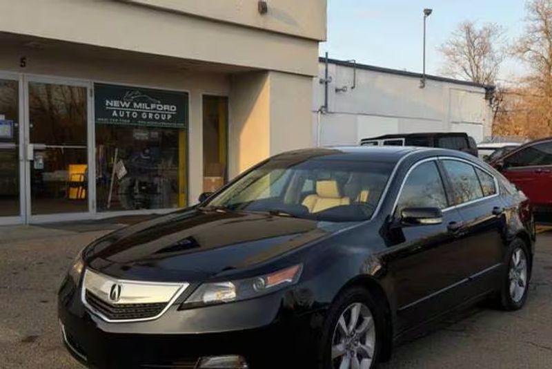 2013 Acura TL — a typically priced live listing