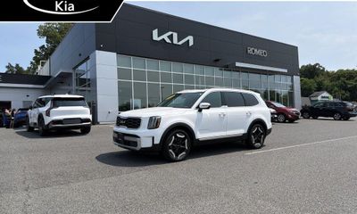 2023 Kia Telluride S