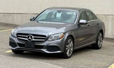 2018 Mercedes-Benz C-Class C300 4M