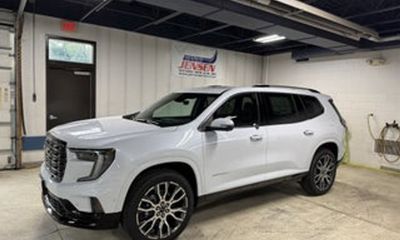 2026 GMC Acadia Denali Ultimate