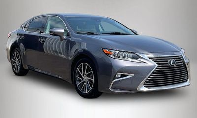 2017 Lexus ES 350