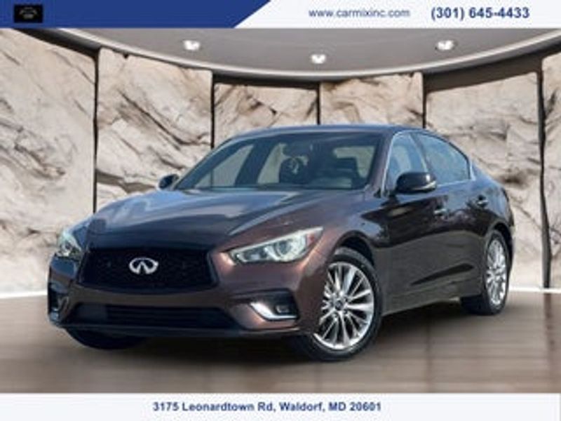 2020 Infiniti Q50 — a typically priced live listing