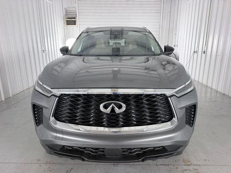 2024 Infiniti QX60 — a typically priced live listing
